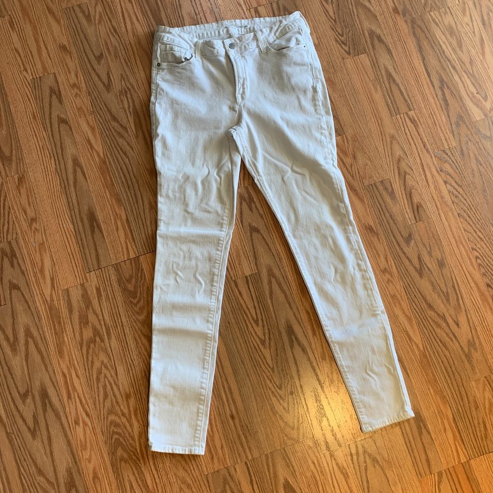 Oly Navy Rockstar White Denim Skinny Size 10 Long